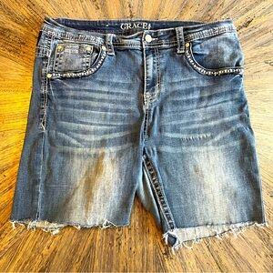 Grace in LA Distressed Blue Denim Shorts | Embellishment Embroidery | Size 18‎